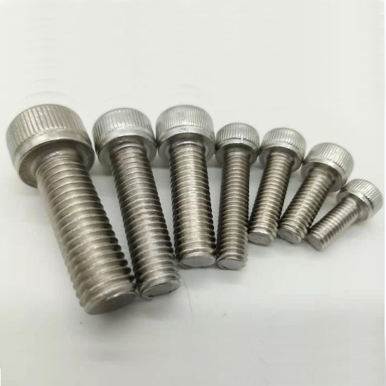Bu lông lục giác DIN912