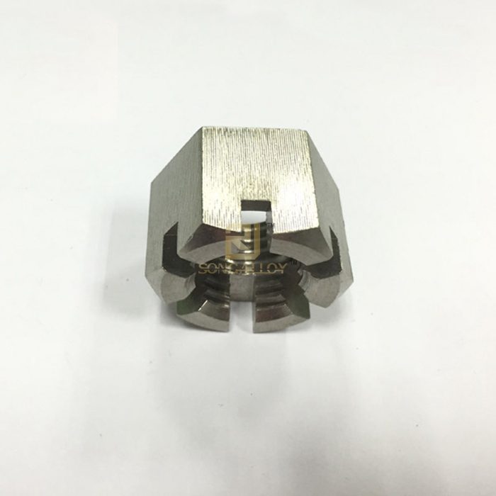 Số liệu DIN 935 Hexagon có rãnh Lâu đài